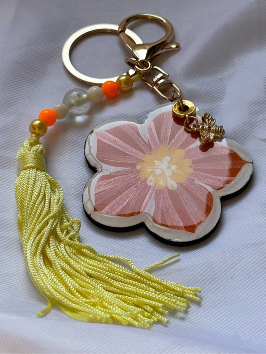 Chaveiro Flor Solar com Abelhinha ✨