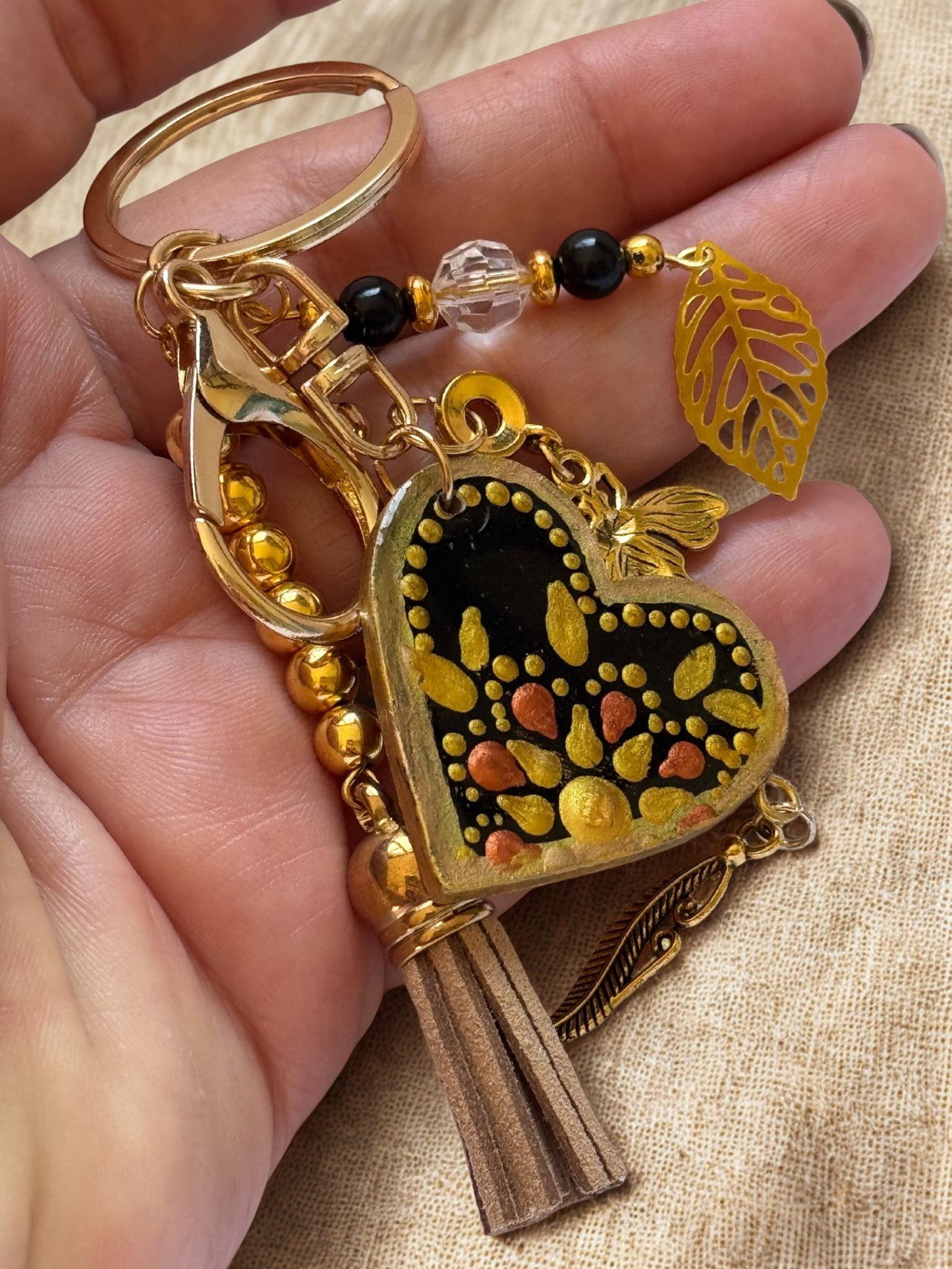 Chaveiro Coração Dourado Artesanal