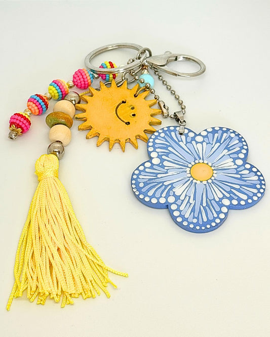 Chaveiro Flor Azul com Sol